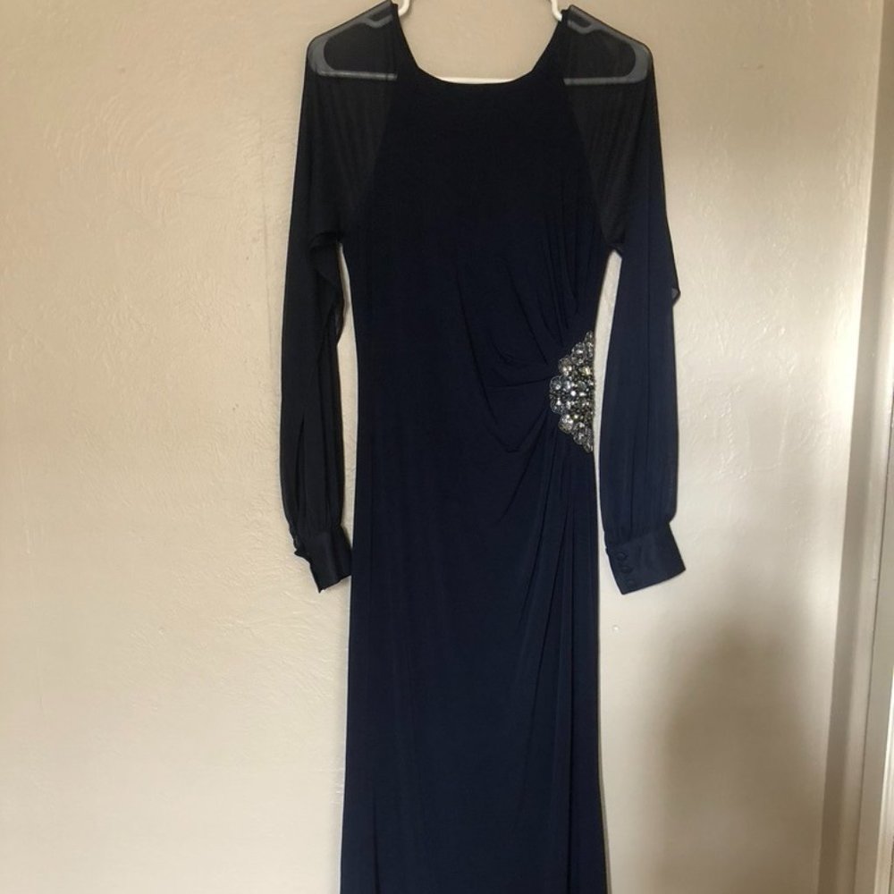 Formal Dress/Gown